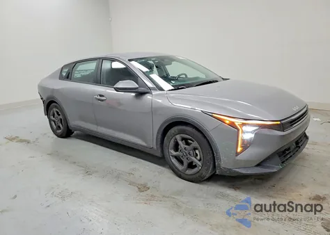 2025 Kia K4 Lx from USA, damaged, VIN 3KPFT4DE7SE075643